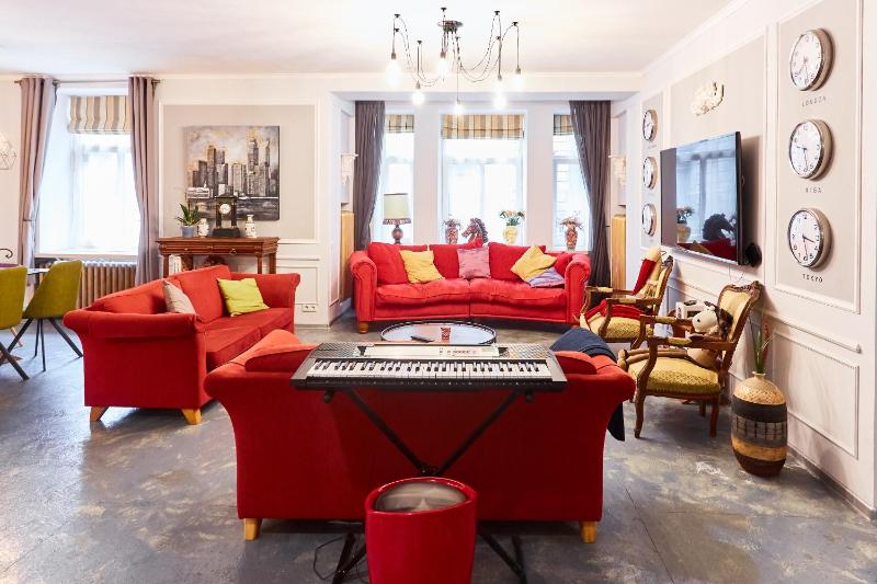 Central Chic&Rock Apartment in Riga — забронировать отель в риге
