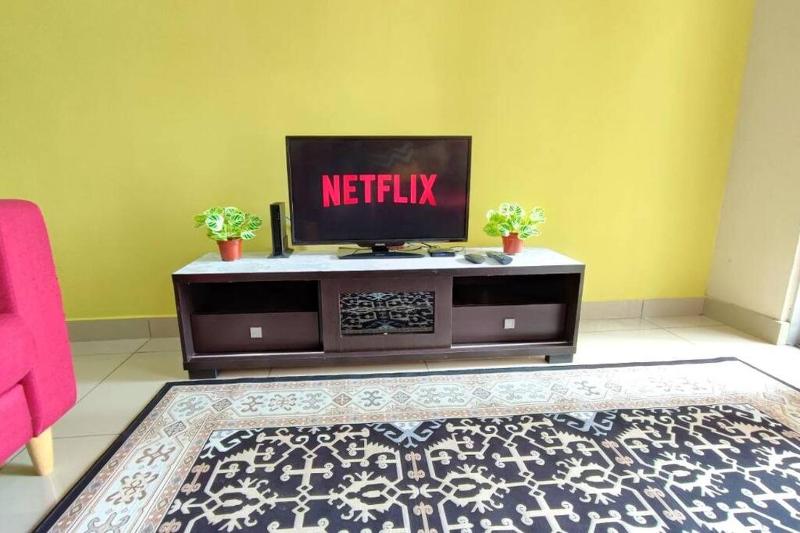 YOLO Budget CONDO KL NETFLIX WIFI — забронировать отель в Куала-Лумпуре