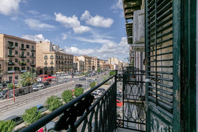 Corso dei Mille Station Flat with Balcony — отзывы гостей и цены