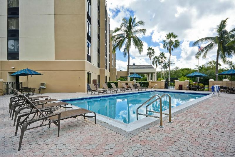 Hyatt Place Miami Airport-West/Doral — забронировать отель в Майами