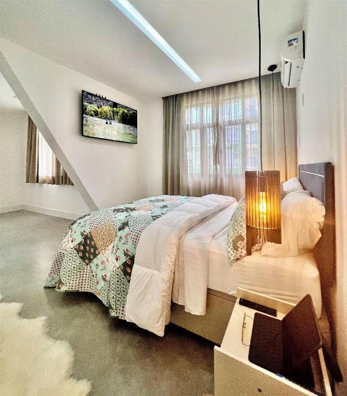 Apartamento de alto padrao 1 quadra da praia — отель с удобным расположением в Рио