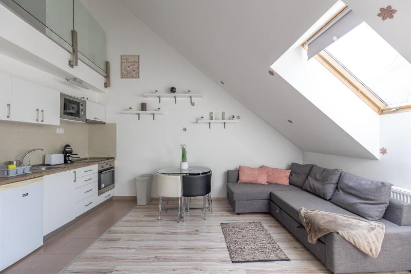 PRTR Apartment w/ FREE parking — отзывы гостей и цены