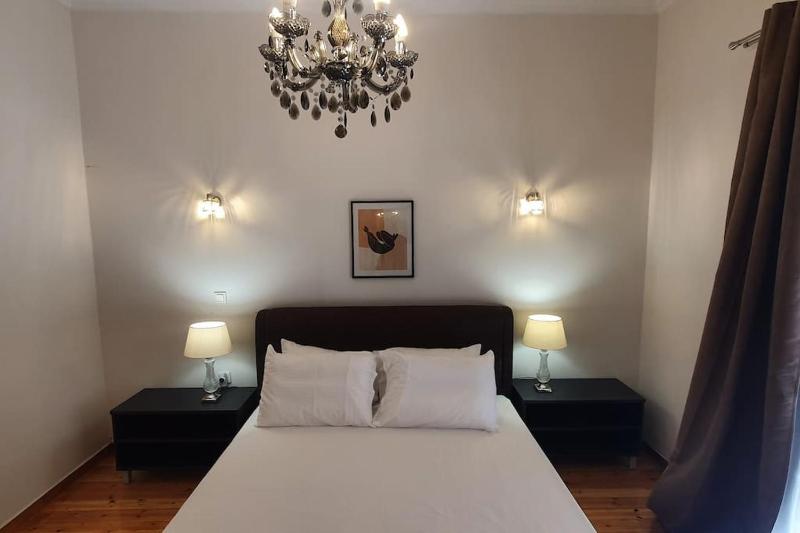 Spacious Beauty in Athens, 55m2, Metro 7' — комфортный отель в Афины