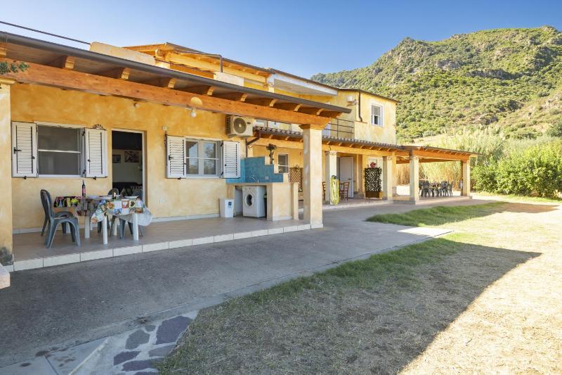 Casa del Sole 6 a Tertenìa - Lussuosa villa familiare