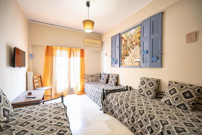 Acropolis Athens 1 bedroom 6 pers apt by MPS — комфортный отель в Афины