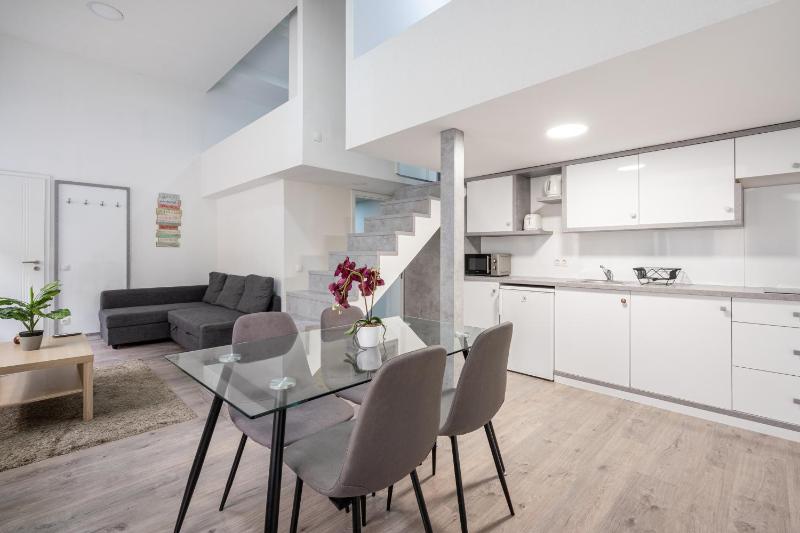 K27 BP Modern Boutique Apartments — забронировать отель в Будапеште
