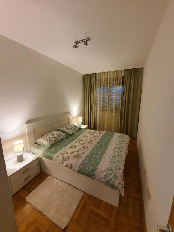 Comfort one bedroom apartment — забронировать отель в Подгорице