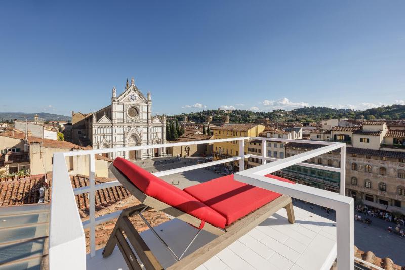 Цены на Luxury Santa Croce View by Mmega в Флоренции