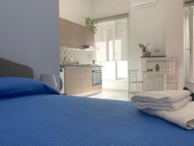Nea Apartments — отель с удобствами в Неаполе