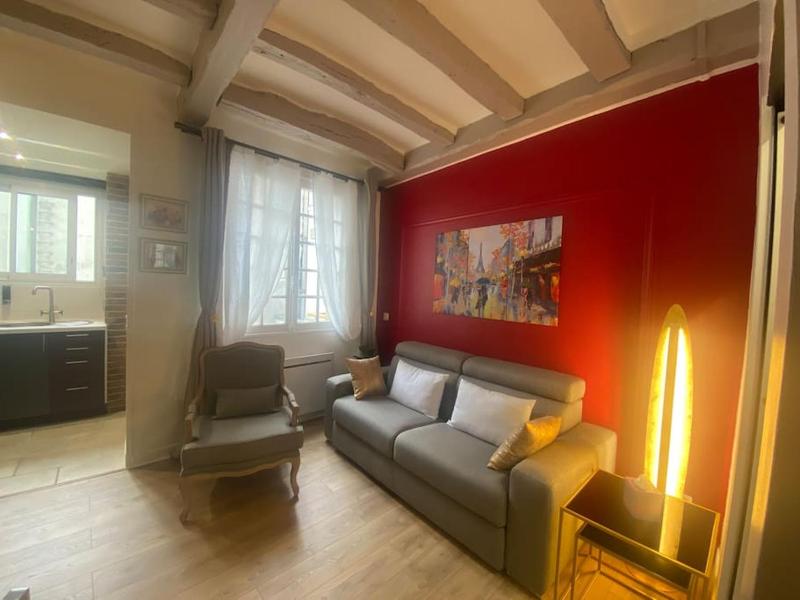 Paris Marais Arev — комфортный отель в Париже