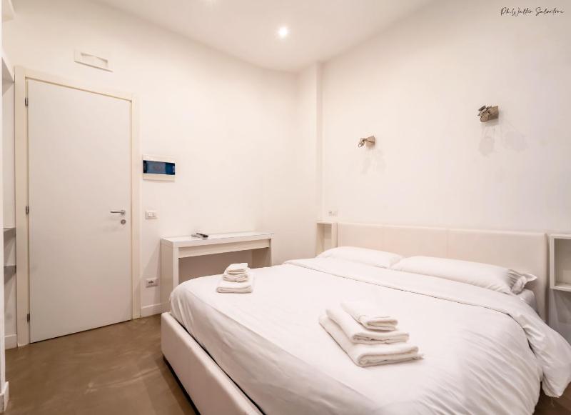 I Love Cavour Guesthouse Affittacamere — отель с удобным расположением в Риме