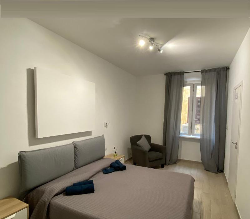 DOMUS ART SUITES MERULANA — отзывы гостей и цены