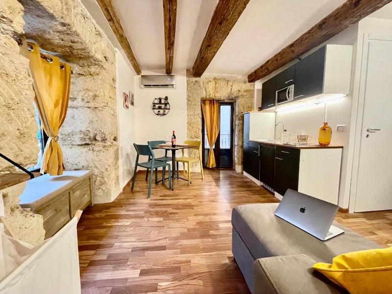 Corrieri Little Apartment — отель с удобствами в Палермо