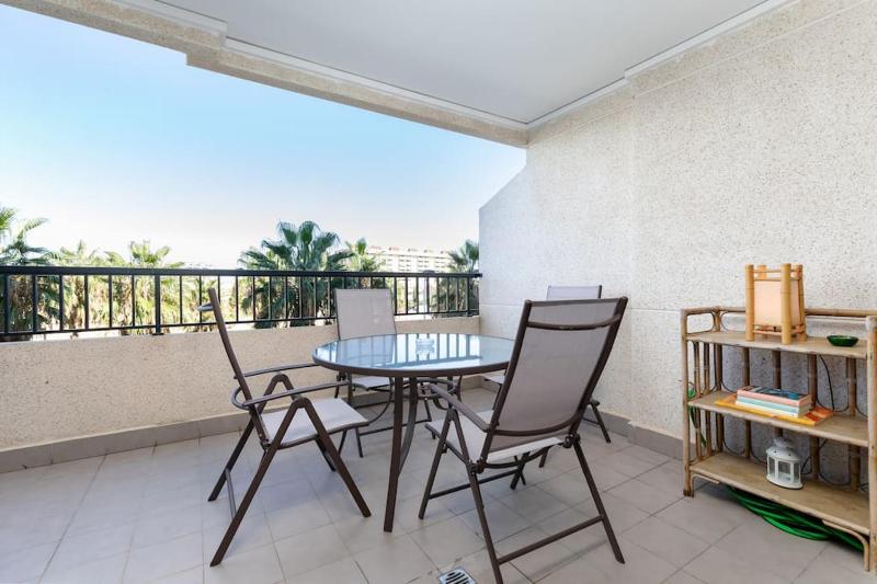 ApartUP Patacona Palm Beach III — комфортный отель в Валенсии