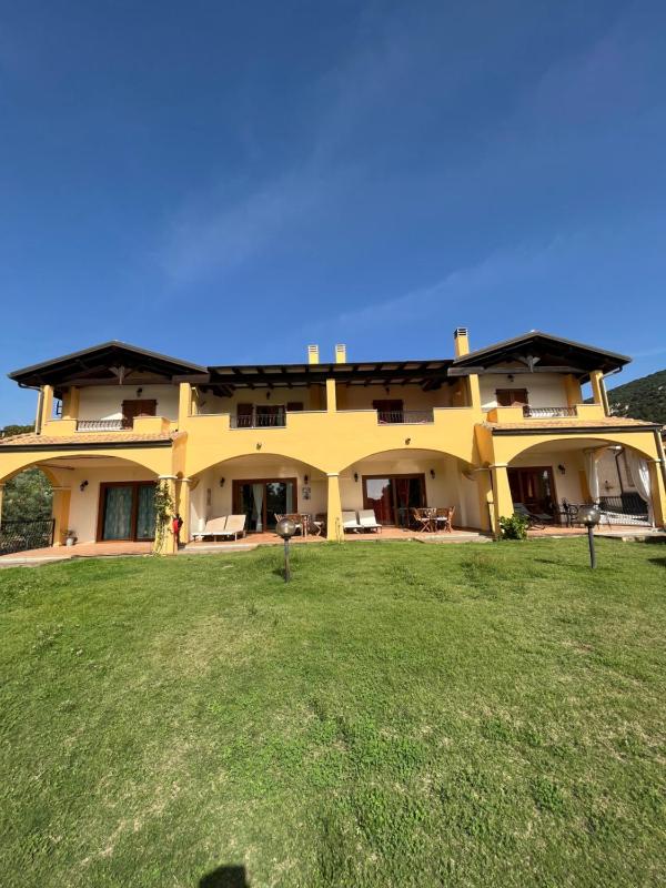 Baccu e Idda a Chia - Lussuosa Villa Vista Mare