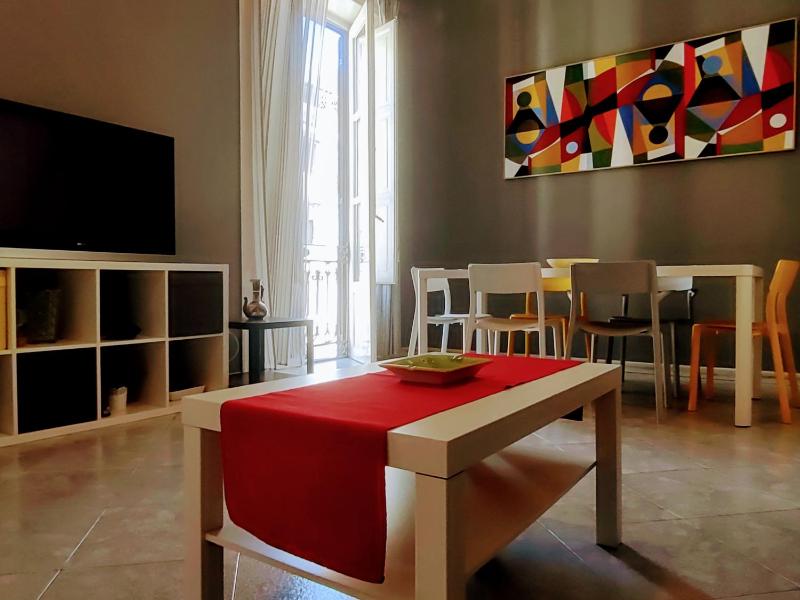 Central Apartment a due passi dal porto — комфортный отель в Палермо