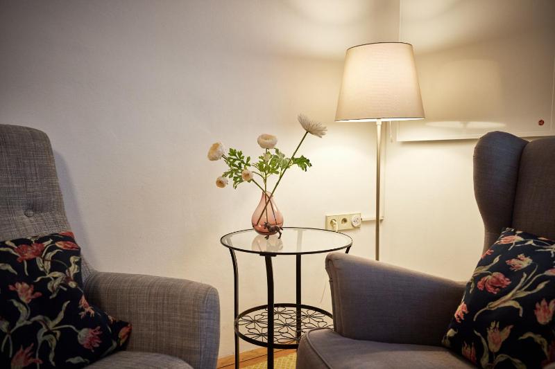 Cosy & Charming In The City Centre — отель с удобствами в вене