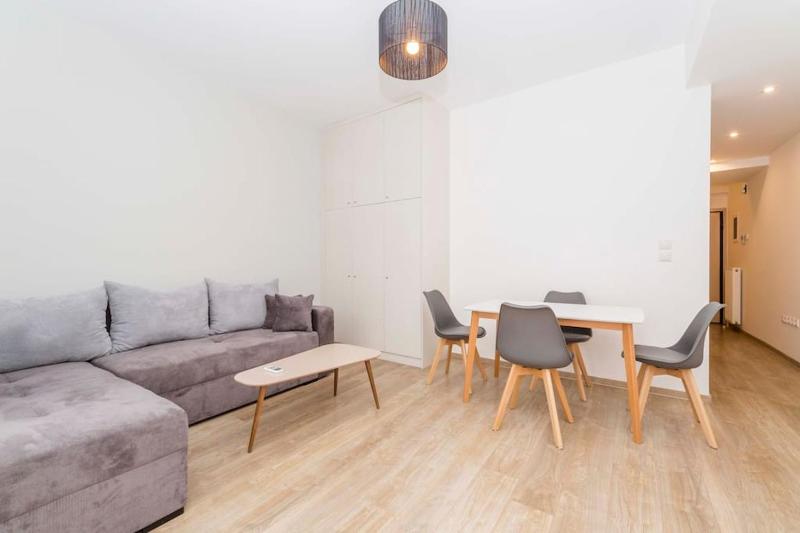 [Bonni] - Modern flat in Central Athens #3 — отзывы гостей и цены