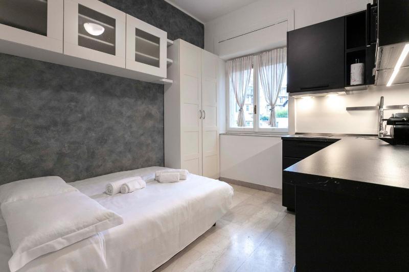Цены на LUNA HOMES - Studio in Corso Sempione в Милане