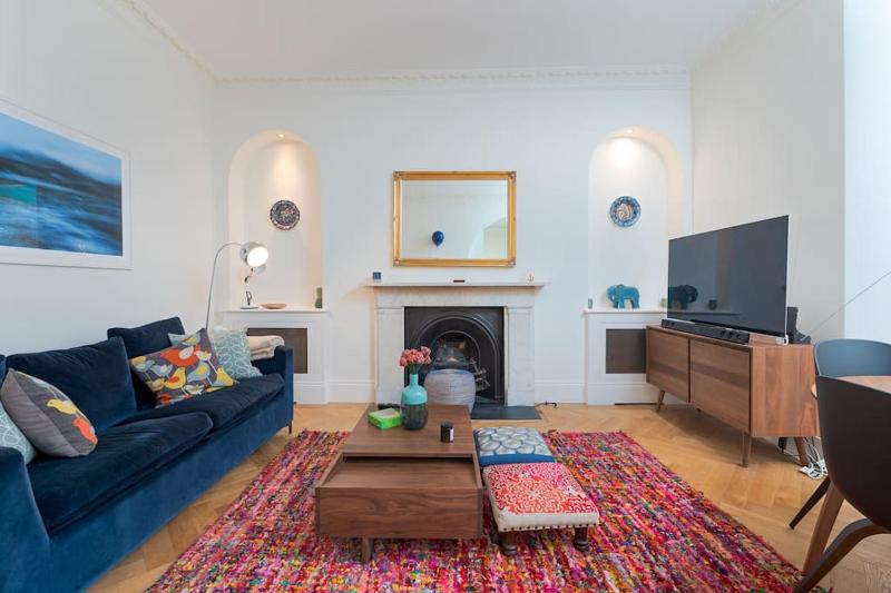 Beautiful Hampstead Home RH6 — отель в Лондоне, Соединенное Королевство