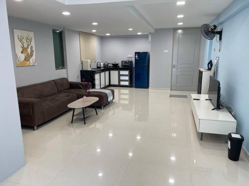 Цены на Dalamanda 3Pax Sunway Velocity Balcony CItyView в Куала-Лумпуре