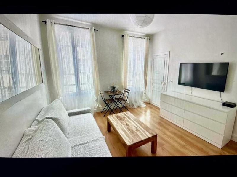 Cute one bedroom in Le Marais — отель с удобным расположением в Париже