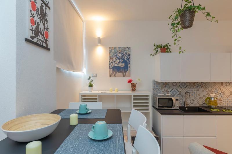 [Sweet Apartment] - Grazioli 1 — отель с удобствами в Милане