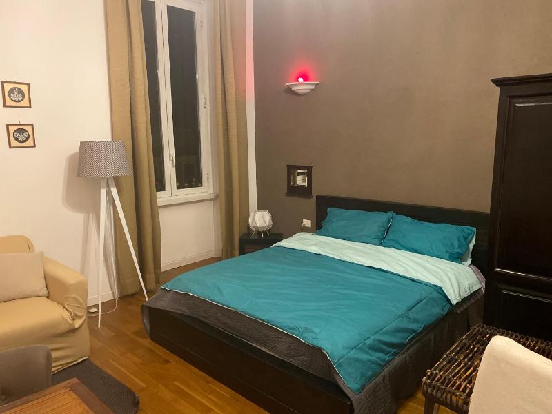 La Rosa di Roma one big room in San Giovanni — комфортный отель в Риме