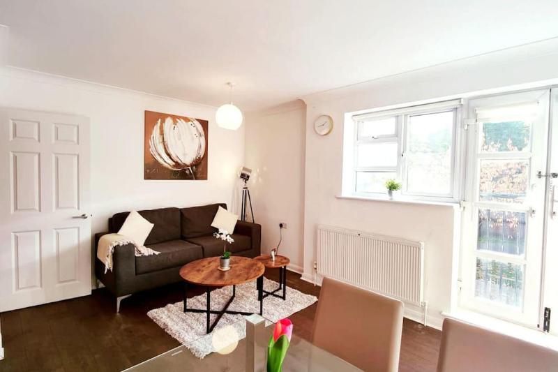 Aldgate Flats in E1. — отель в Лондоне, Соединенное Королевство