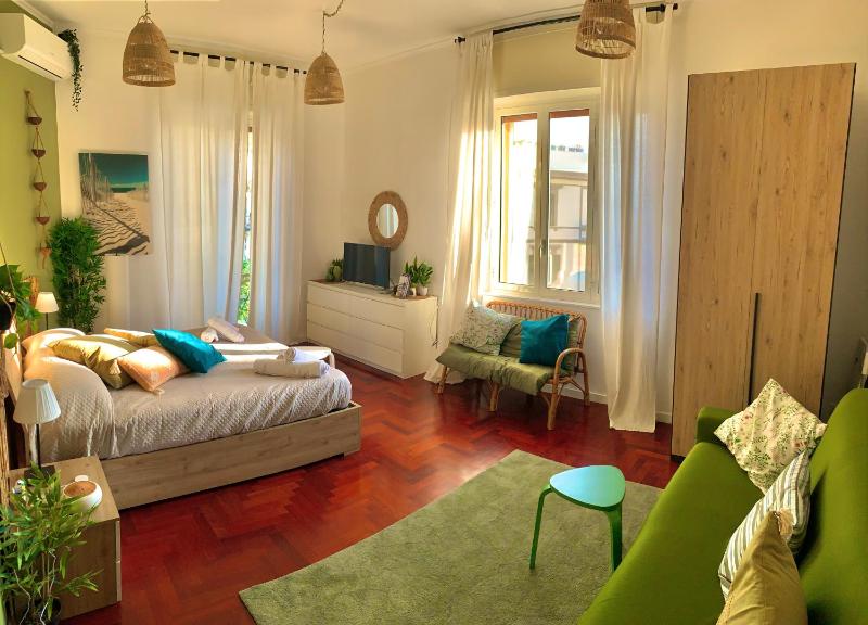Цены на Materdei Apartments в Неаполе