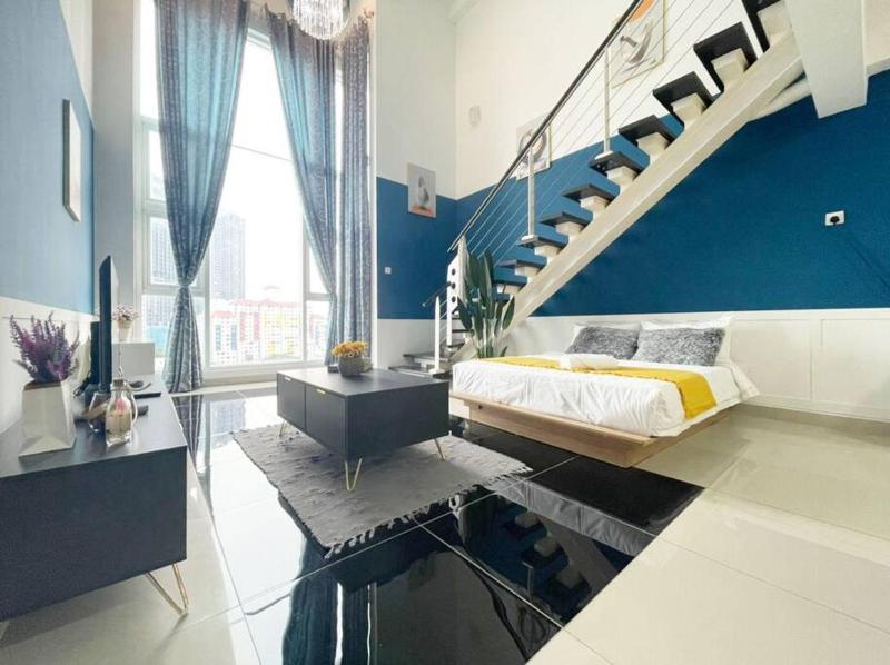 Цены на KL Cozy Love Motel 5 Min to Mid Valley gong ting shi qing qu min su в Куала-Лумпуре