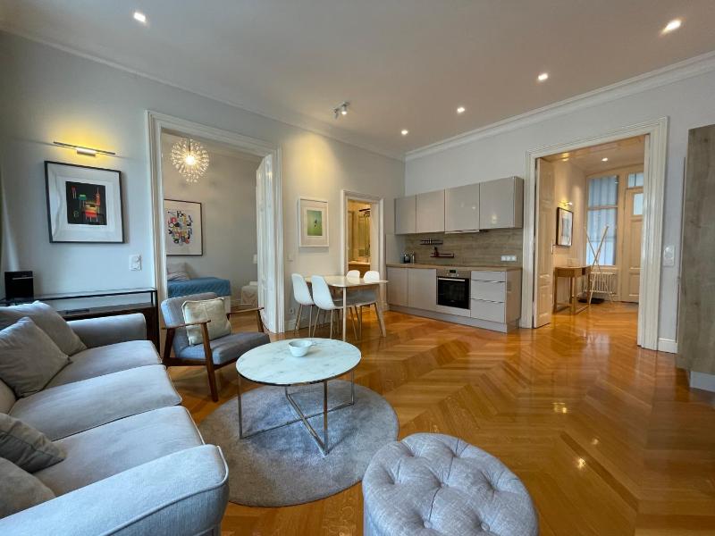 Luxury Apartment Neubaugasse — комфортный отель в вене
