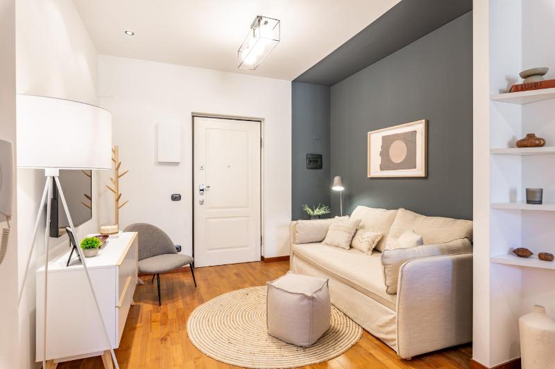 Easylife - Elegante trilocale in zona Porta Venezia — комфортный отель в Милане