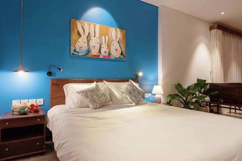 Ivyhouse-Masteri Millennium Apartment District 4 — отель в Хошимине, Вьетнам