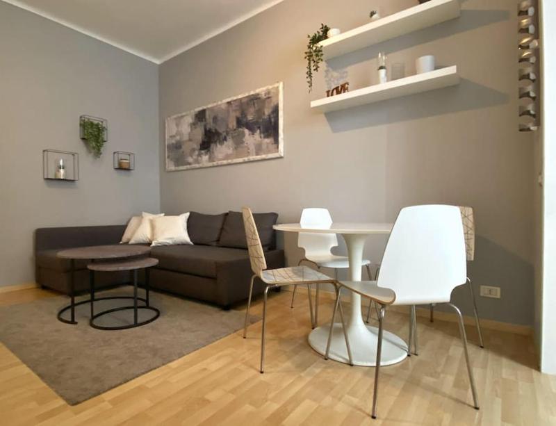 Chic Design Flat in Piero della Francesca — отель в Милане, Италия