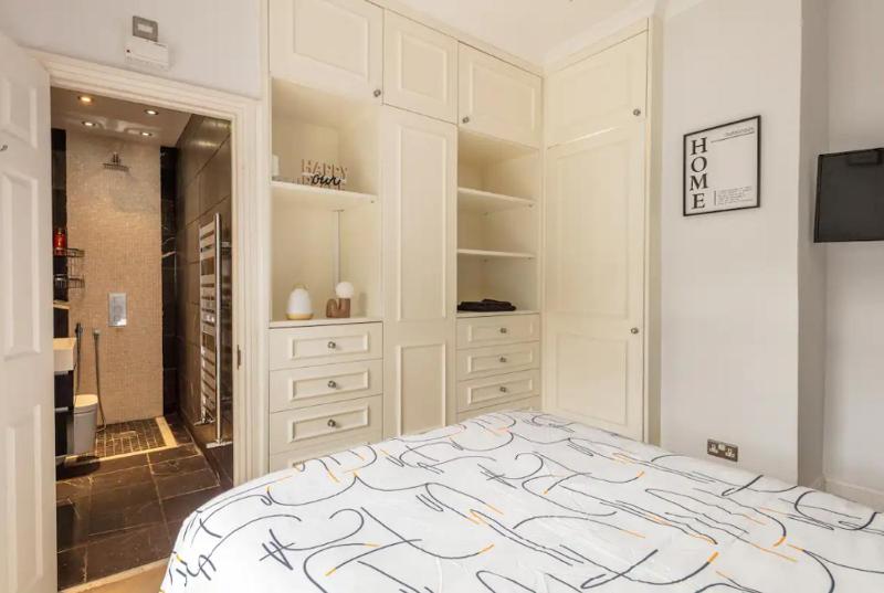Luxury Specious En-suite Room in Central London — отзывы гостей и цены
