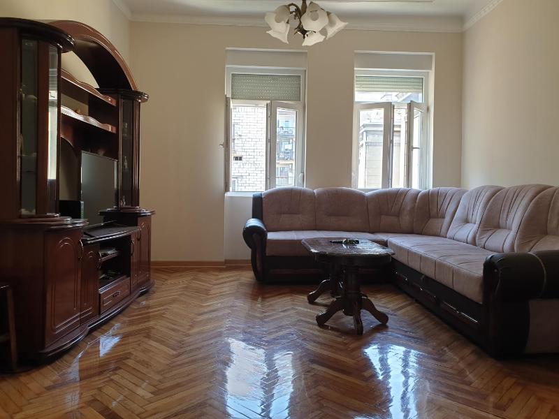 Brend new city center apartment — отзывы гостей и цены