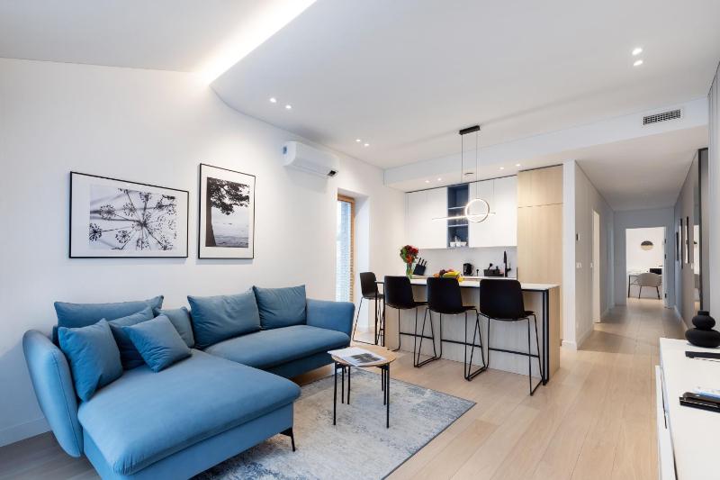 #stayhere - Brand New & Ultra Modern 2BDR Upscale Neighbourhood Paupys — отель с удобным расположением в Вильнюсе