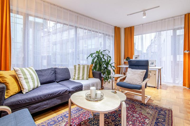 Amazing Flat with Central Location in Mesrutiyet — отель в Стамбуле, Турция