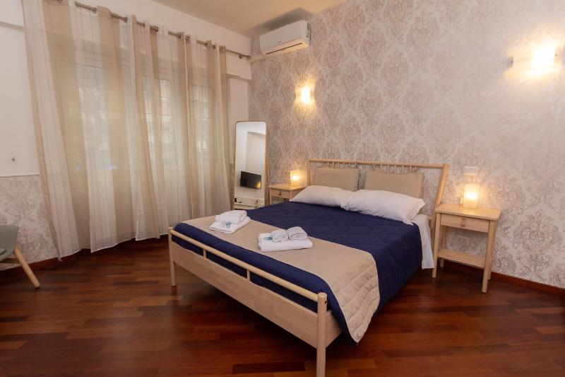 Aurelio Deluxe Rooms — отель с удобствами в Риме