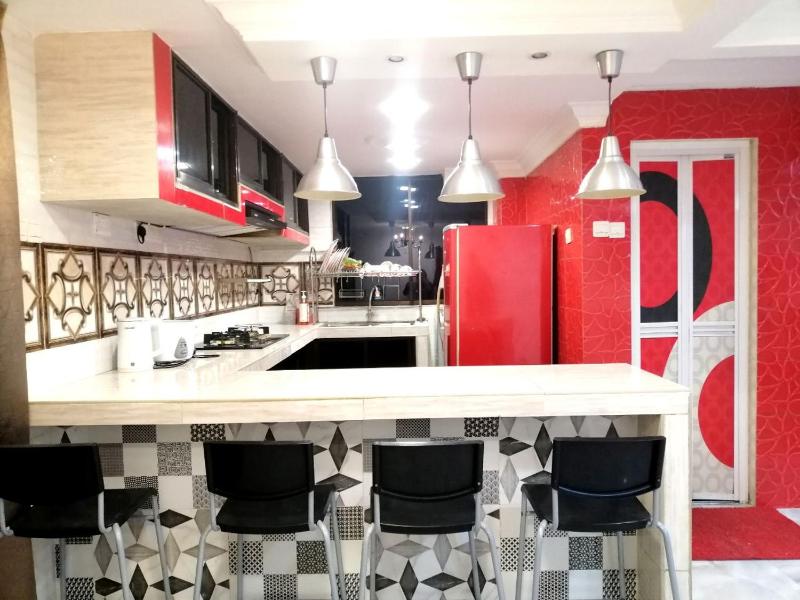 Apartment 2 Bilik - Asnor Homestay KL — отель с удобствами в Куала-Лумпуре