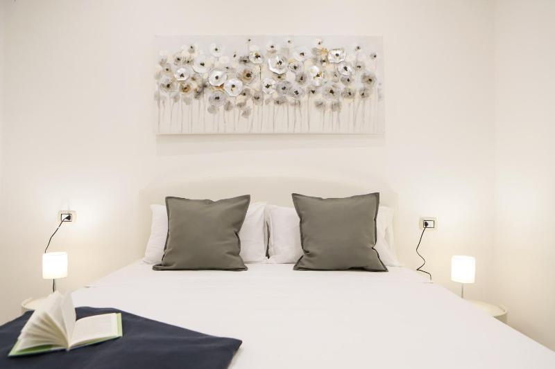 Cozy Apartment in Piazza Cavour by Wonderful Italy — отзывы гостей и цены