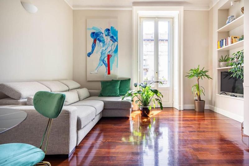 Peaceful apartment in Porta Venezia — отель с удобствами в Милане