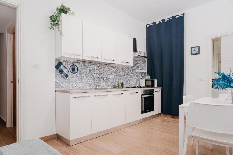 Цены на Brombeis Fantastica by Casa Napoletana - Town center в Неаполе
