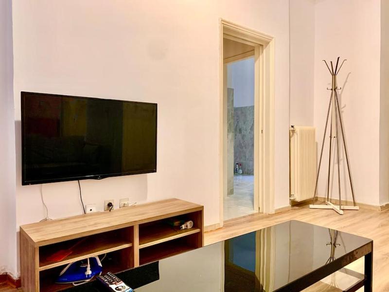 2 bedroom apartment dafni metro — забронировать отель в Афины