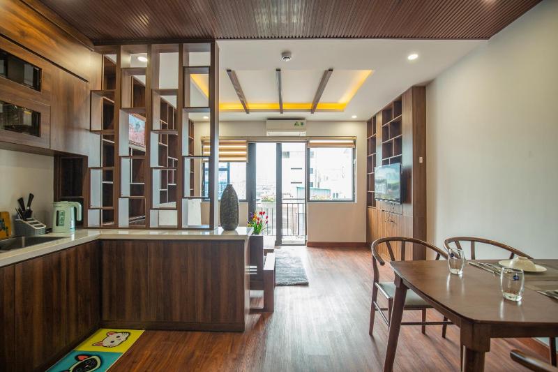 Sumitomo7 Apartment & Hotel — отель с удобствами в Ханое
