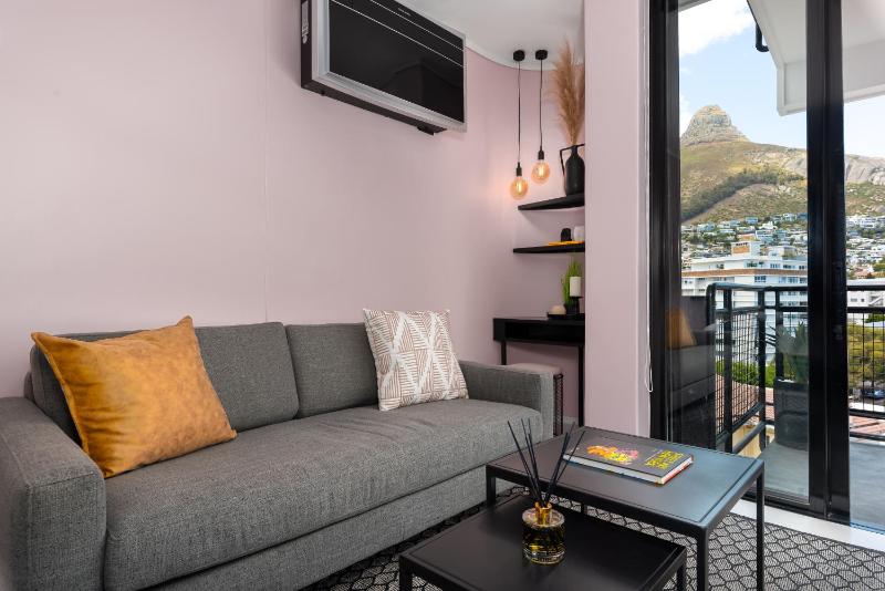 Цены на The Flamingo Apartments в Кейптауне