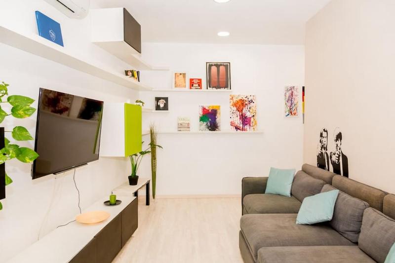 Raphi's Flat in Trastevere - the heart of Rome — отель с удобствами в Риме