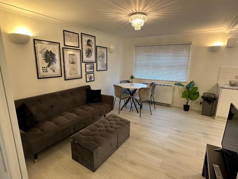 Stylish 1 Bedroom close to Tooting Bec Station — отзывы гостей и цены