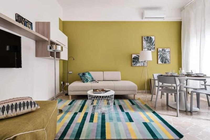 Appartamento incantevole in Brera — отель с удобствами в Милане